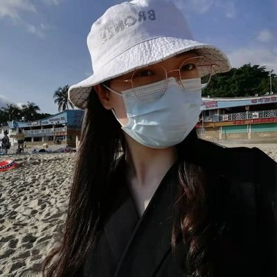 Isabell74704781's profile picture. Professional LED display