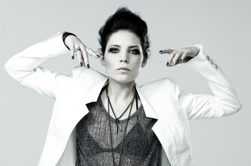 UK fansite for the amazing Skylar Grey
http://t.co/I1hpZ3B2PZ
Facebook: http://t.co/LhtV7LLTgt