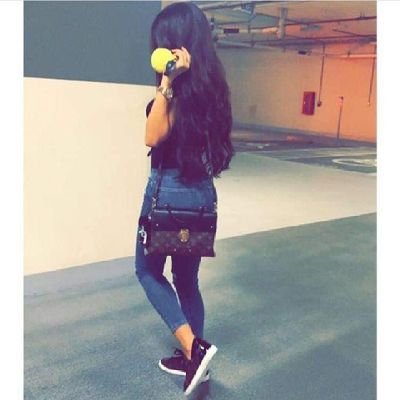 منال السيد محمود
محبه للشاعركريم البركاوي
فلو للشاعر✍️
وأدعموا المحتوى الهادف💋