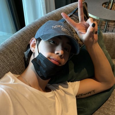 IMTUANED's profile picture. they’re my home!!!