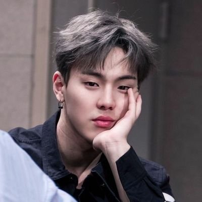 newmonbebeh's profile picture. 