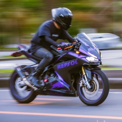 cbr250rrhirock's profile picture. 子どもが生まれたのを機にバイク降りました。 2023年8月にデリカD5納車！バンドでベース弾いてましたが、今は休止中。 音楽/バンド/ライブハウス/酒/居酒屋/車/バイク/筋トレ/猫/小説/料理/映画/服/キャンプ(沼ハマり中)、多趣味ですおすし