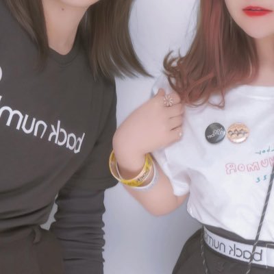 teambacknumber_'s profile picture. @iyotter_bn @kojimakazuya @backnumberstaff 00line room mate 🔑 ズブズブのズブズ''back number のためならどこでも空を飛びますっ🛫🛫'' いいね多め👣
