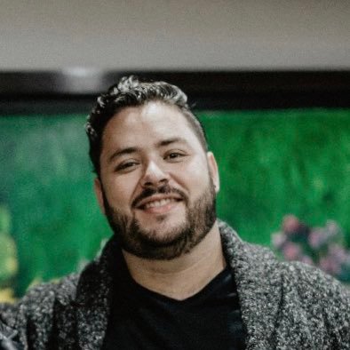 Husband | Music Producer | Love coffee and Worship.