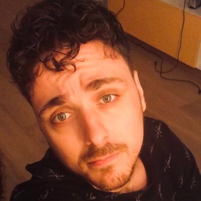 Danard92's profile picture. 