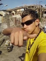 eu sou loko
estou fazendo esse twiter pq quero conversar com as pessoas que eu gosto