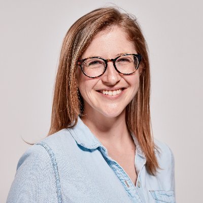 Poet, writer, communications consultant, and nonprofit volunteer. I'm elsewhere: https://t.co/hRL1vzp25m