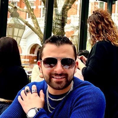 ZervaanBorok's profile picture. MA Economics & Statistics - University of St. Andrews | MSc Analytics & Management - London Business School