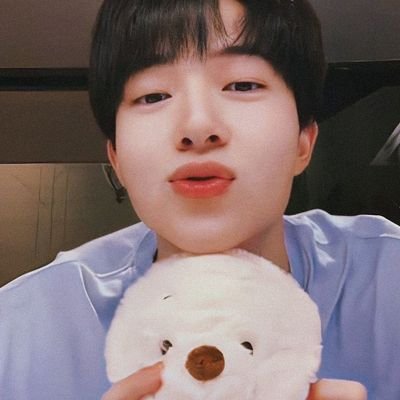 Jesselyneve's profile picture. S'001
Chawarin panich✨