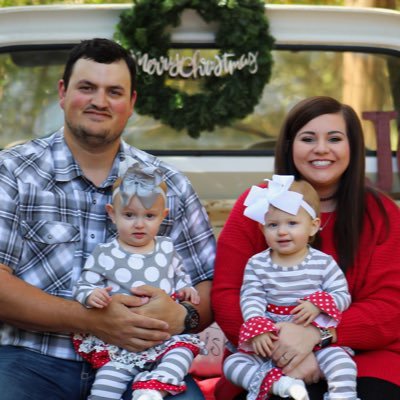 Married to Weston❤️
Mama to Katie and Mabry 💗💜