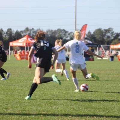 PDA South Ecnl 2006| class of 2024 | Center midfielder| #8 | email:Gabbymillerpda8@gmail.com