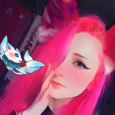 CynerFoxy's profile picture. Начинаю осваивать 3д моделирование в blender