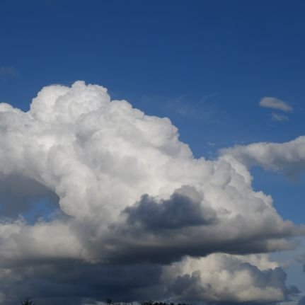 tous les jours une image de nuage