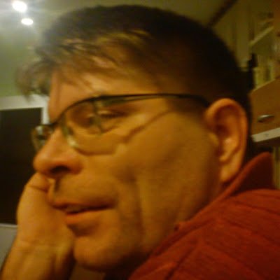 normalninick_'s profile picture. Miluju hrušky a nesnáším lidi(některý) :)