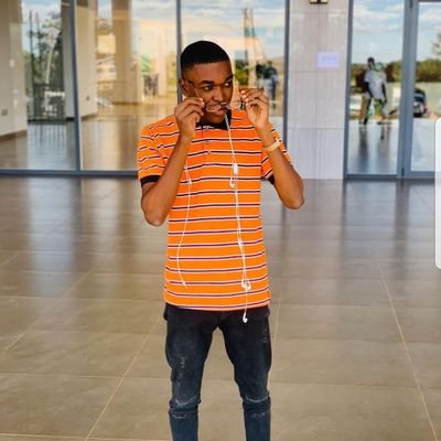 Connec🇿🇲🇿🇲 
follows back within a few minute