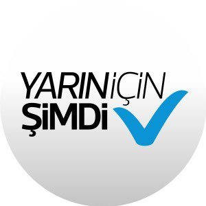 Liyakatli, teknoloji ile iç içe, özgürce düşünüp, hayallerimizi gerçekleştirebileceğimiz daha güzel, daha mutlu ve daha yeşil bir ülke için bir araya geldik.