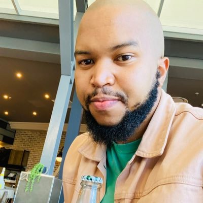 SS_Ngwabeni's profile picture. NMMU👨‍🎓 IG: __mbie__ |Facebook: Mbierizer Ngwabeni | Gemini | Christian | KhosiFan | Professional Nurse