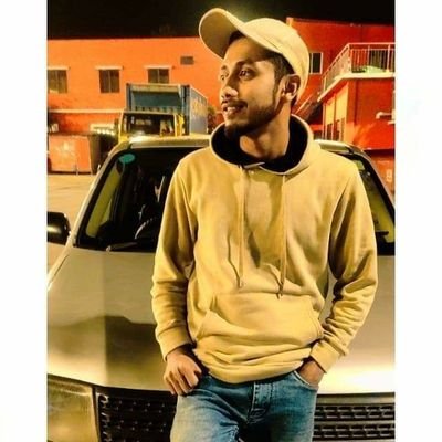 MAHIDEH07410433's profile picture. I'm busy person.. 😍