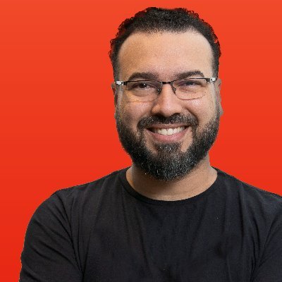 andrepaulovich's profile picture. Growth Hacker na ION SISTEMAS. DotNetRaptor desde 2004 e MVP ASP NET/IIS 2012, 2013 e 2014, MCSD, MCT, MCAD e MCP.