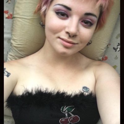 A strict mistress (BDSM)who’s ready and willing to transform all weak mens into sissy/slavery i dominate and feminize men to accomplish their goals