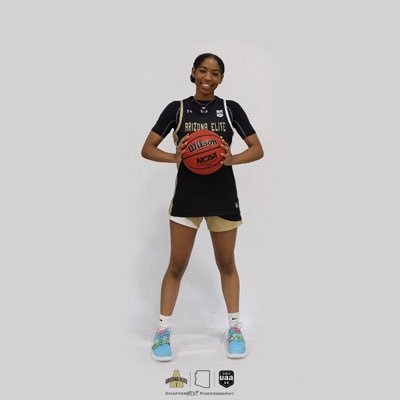 |Class of 2024| Deer Valley Highschool | 3.95 GPA Honors 4.15 Weighted | 5’7|Guard|