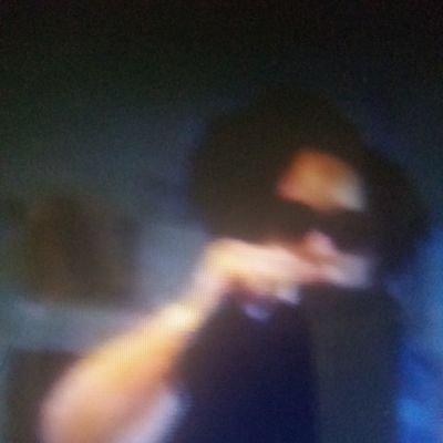 🤘🏿 I'm a DJ from USA and I like to explore the music industry in all levels
