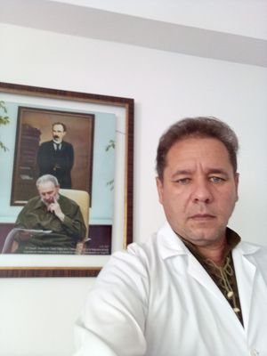 Médico fiel seguidor de las ideas de Martí y Fidel