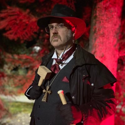 SUU film studies prof, slayer of the undead, and established zombie scholar. Author of American Zombie Gothic, How Zombies Conquered Popular Culture, and more!