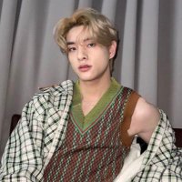 Larachie (@naurcube) 's Twitter Profile