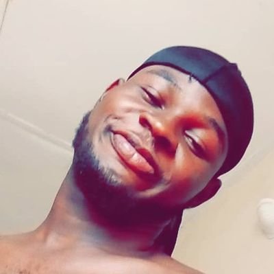 tatajnr11's profile picture. 🎸 🎸 🎹🎧

music=life=purpose😂 you dont understand go and learn physics