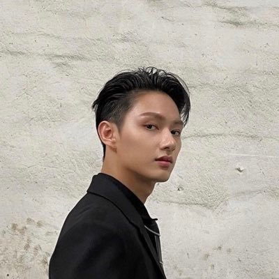 daily dose of cats | any pronouns writing account @moonjunlin