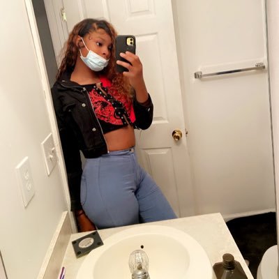 DM FEE 💰50$
$bellarose21589 if we ain’t talking about money THERE’S NO NEED FOR A CONVERSATION STINK 💗 JERSEY CITY 📍