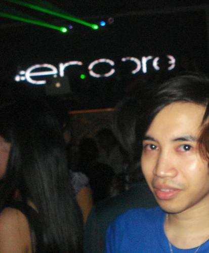 Fashion come and go but my Style is Eternal♔ La Sallian✯,Sports enthusiast,Partyphile,Passion for Fashion & Geography,Friend♥