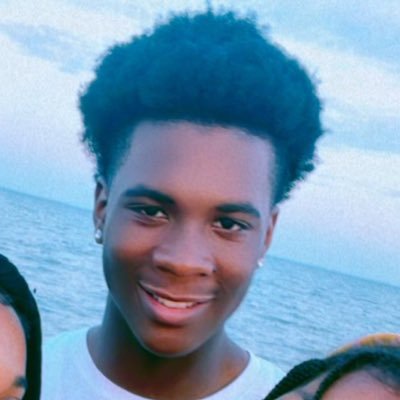 RIP.OCUP Insta: 2official.marr @dmc.bigtwinn @ayoo.shawn (Standing alone doesn’t mean I’m alone it means I’m strong enough to handle sh*t on my own)