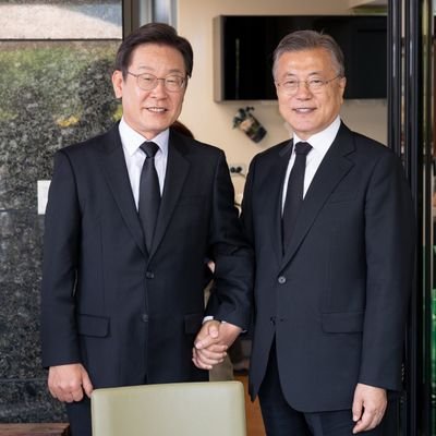 hwangseungjae01's profile picture. 이 채 양 명 주
결론은 탄핵
가자 탄핵으로!