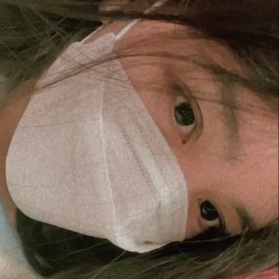 1989SY_'s profile picture. 20 | sapphic |