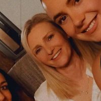 Julie owen (@poofacemcjones8) 's Twitter Profile