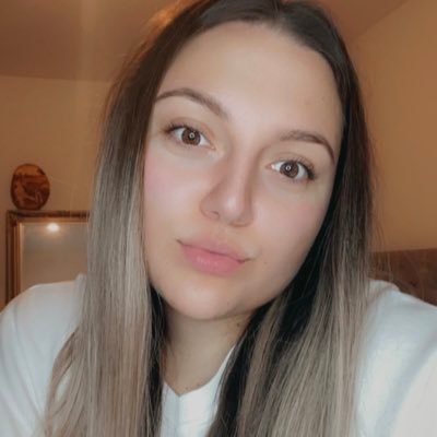 liblibdeluca's profile picture. 