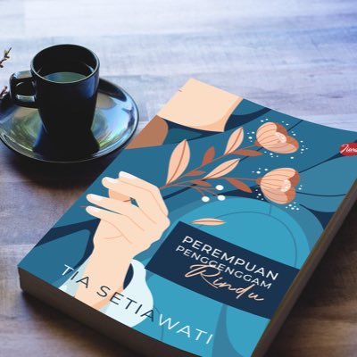 Pernah menulis 8 buku | Perempuan Penggenggam Rindu versi Malaysia, cek @inibukujiwa. 📩: email.tiasetiawati@gmail.com | IG: (at) TiaSetiawati2709