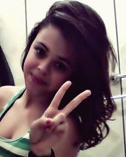13 anos, solteira, taurina, fallow me *-*' 

adc ::msn :brenda_reiss@hotmail.com