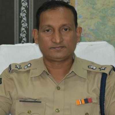Official Twitter handle of the Superintendent of Police Asifabad
Telangana State.
 Emergency please contact Dial 100.