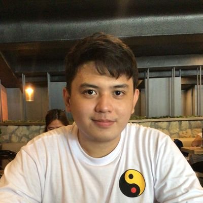 LeeHeaven10's profile picture. Aanhin mo ang tuwid na daan kung mabibigay ko sayo ang Kalawakan. -Allan Carreon, Intergalactic Space Ambassador (not blood related)