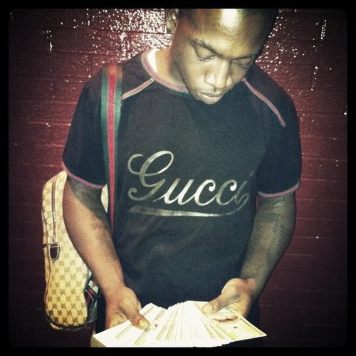 WEAR_DA_CASH_AT's profile picture. I'm where the cash at it shouldn't be to hard to find me