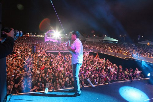 Siga @zcloficial