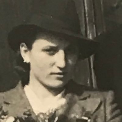 JanaNov69989529's profile picture. Jsem poutnice po starých cestách necestách