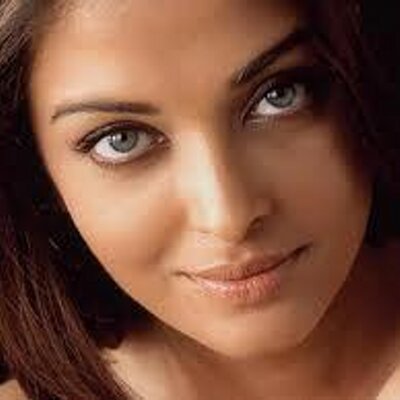 Lisa_Ugain's profile image
