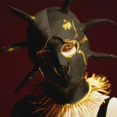 𝕿𝖗𝖎𝖘𝖒𝖊́𝖌𝖎𝖘𝖙𝖊 🗡️さんのプロフィール画像