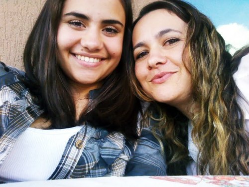Talvez, o final feliz seja apenas seguir em frente.'-'