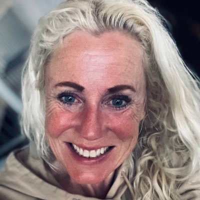 Professor digital health/nursing/anesthesia, Østfold University College, University of Southeastern Norway, Researcher Østfold Hospital. Editor. Five kids mom