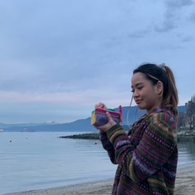 neynagee's profile picture. shouting into this void, cuz why not